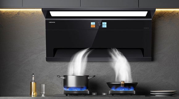 廚間尋雅趣，科恩煙灶勾勒烹飪自在時光